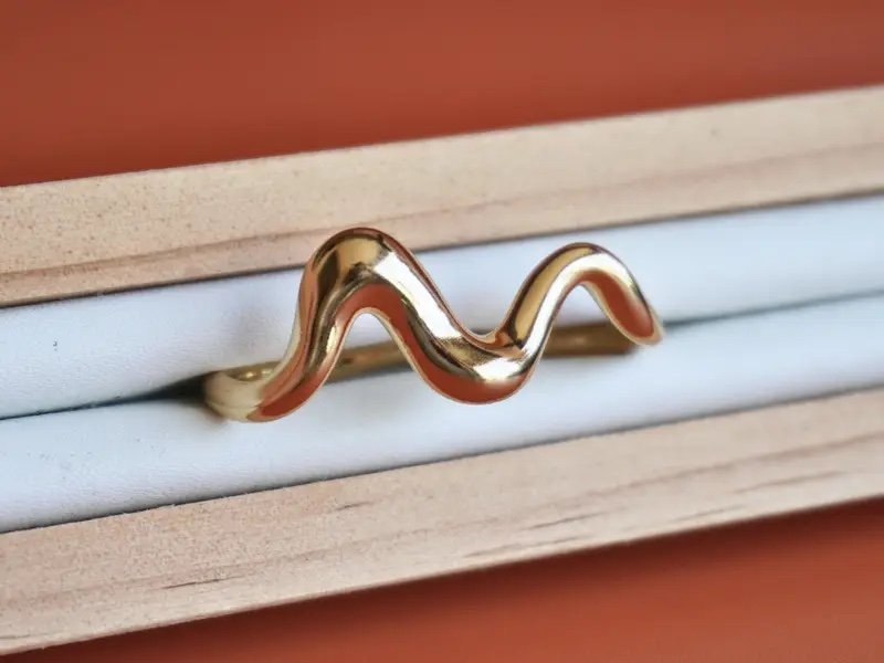 Anel Onda Orgânico (Linha Premium)